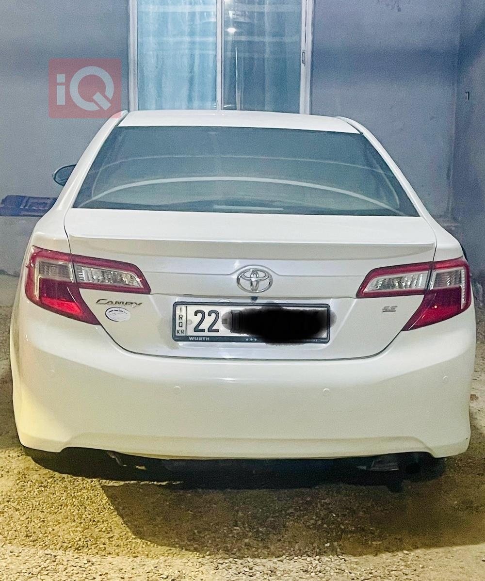 تۆیۆتا کامری